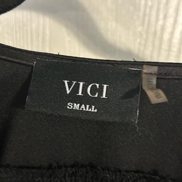 Vici | Classic Black Garment | Size Small - Picture 3 of 7